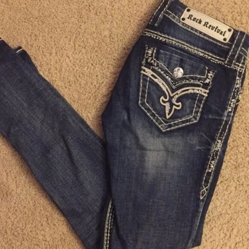 Size 26 skinny rock revivals!